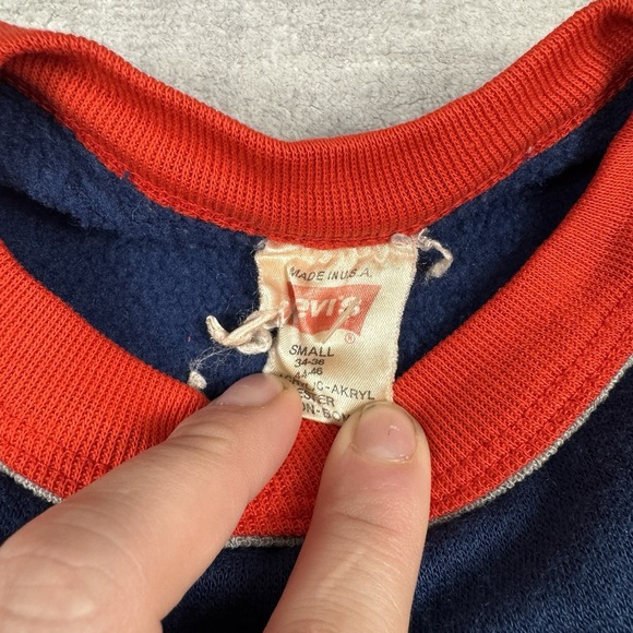 Vintage Levis Sweatshirt Mens Small Blue 2 Toned 70s 80s Crewneck Western USA - Picture 3 of 8